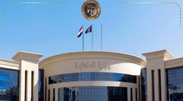 بيان وزارة الداخلية.. تفاصيل حقيقة فيديو احتجاز فنانة شهيرة داخل قسم الشرطة